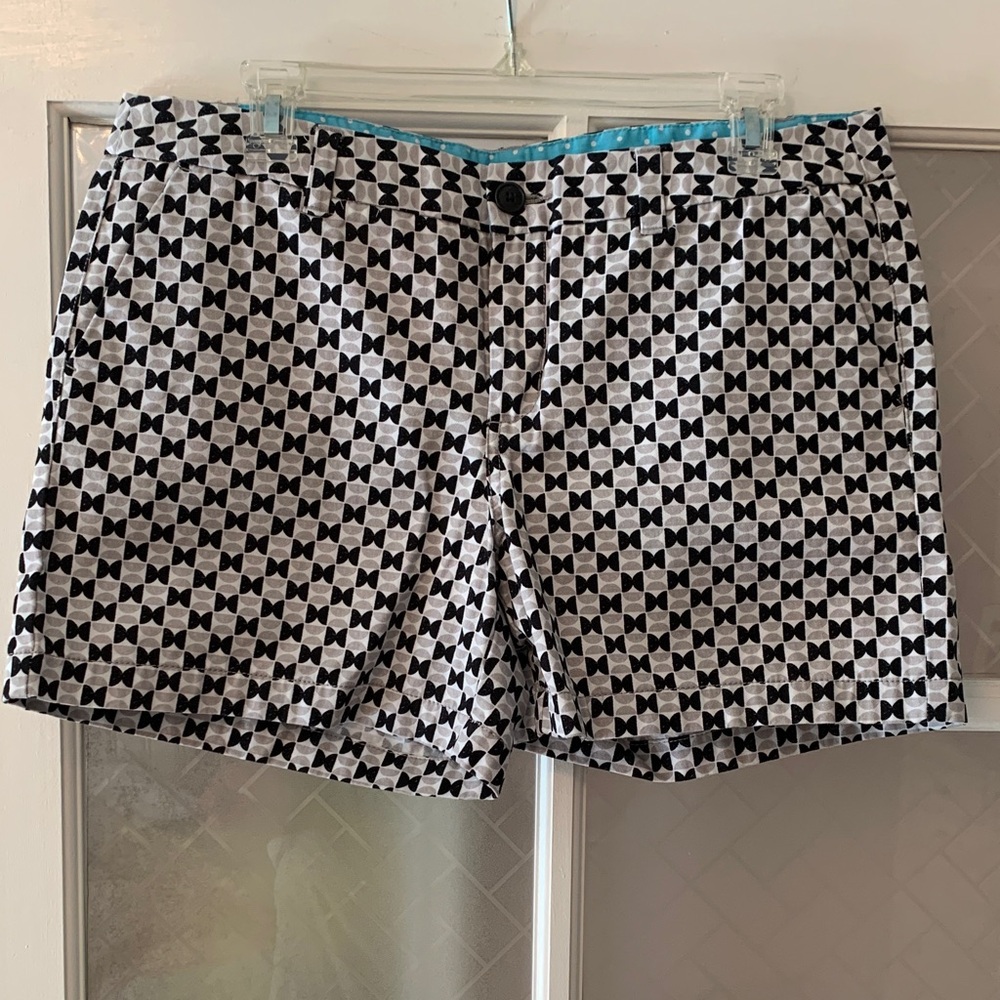 Merona Gray and White Bow Patterned Garment